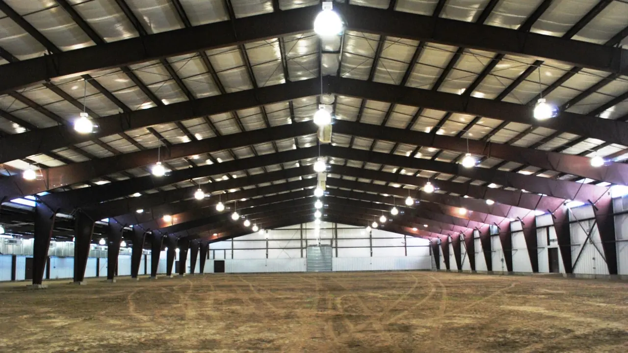 Buck Steel commercial steel riding arena interior